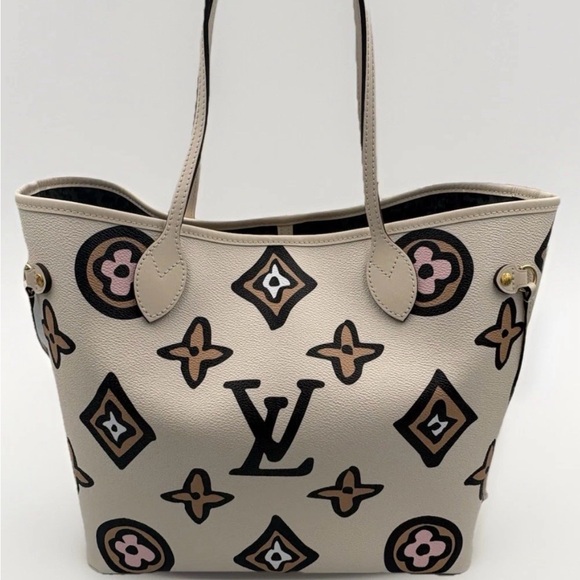 Louis Vuitton Wild at Heart Cream Neverfull Leather Tote MM Made in Paris France - Picture 3 of 16